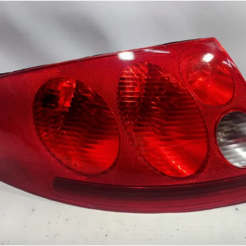 STOP IZQUIERDO PARA AUDI (1998-2007)
89100109 