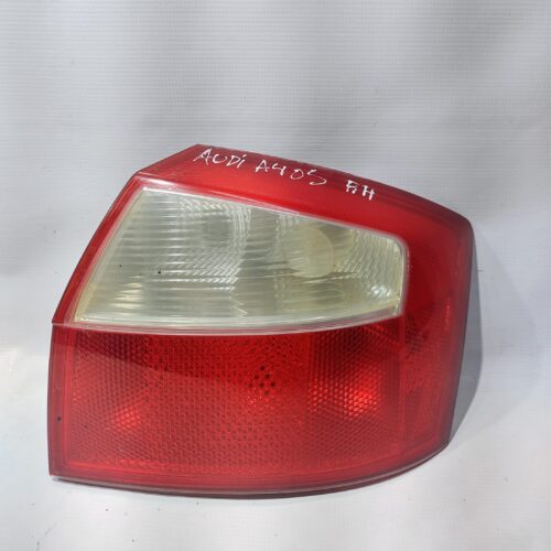FARO DERECHO AUDI A4 2001-2005 SEDAN B6
2009-2015 8E5945218