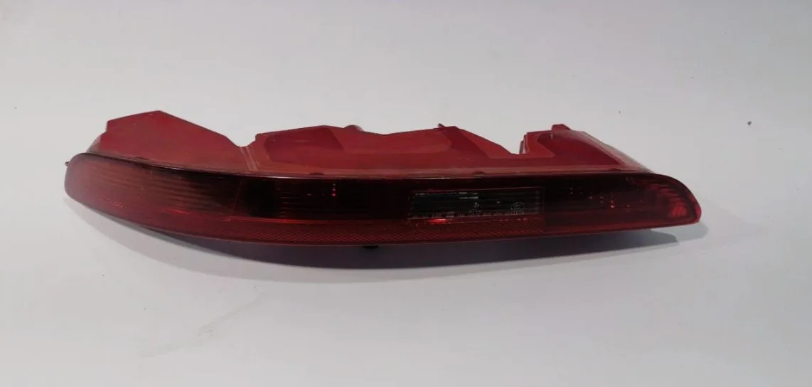 STOP IZQUIERDO DE BOMPER TRASERO PARA AUDI (2011-2014) 1 STOP IZQUIERDO DE BOMPER TRASERO PARA
AUDI (2011-2014)