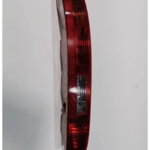 STOP IZQUIERDO DE BOMPER TRASERO AUDI Q3
2011-2014 8U0945095