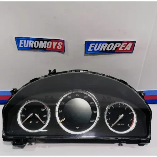 CUADRANTE AUTOMATICO PARA MERCEDES BENZ
(2008-2010) A2045404048 