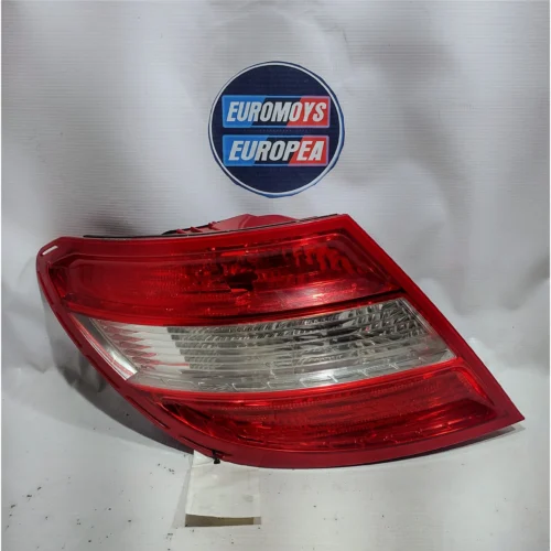 STOP DERECHO PARA MERCEDES BENZ
(2008-2015) A2048200164 
