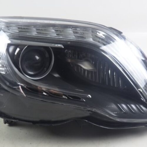 FARO DERECHO PARA MERCEDES BENZ
(2008-2015) A2048201639
