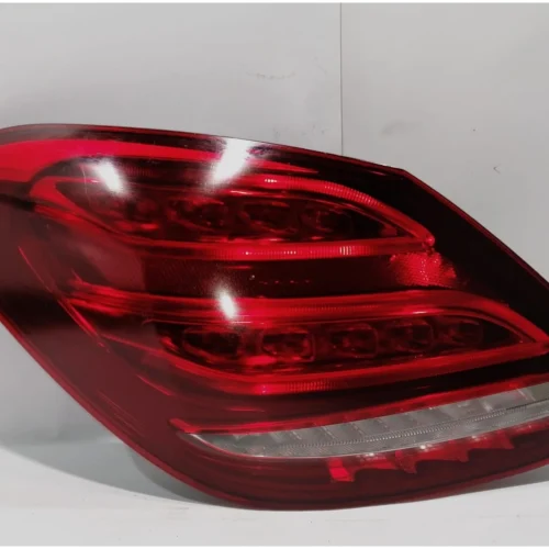 STOP IZQUIERDO PARA MERCEDES BENZ
(2014-2016) 2059060357 