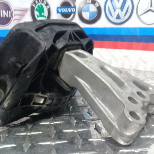 CARGADOR R DERECHO DE PEUGEOT 208 2013