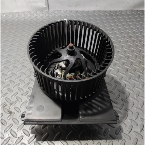 MOTOR DE CALEFACCION-BLOWER PARA VOLKSWAGEN (CION-BLOW) H35657880E 