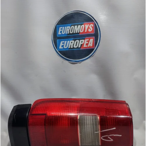 STOP IZQUIERDO INFERIOR PARA VOLVO
(1997-2000) KPL3512322 
