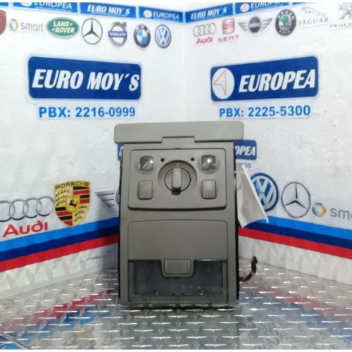 LUZ DE TECHO PARA AUDI (1997-2004)
4B0947105 