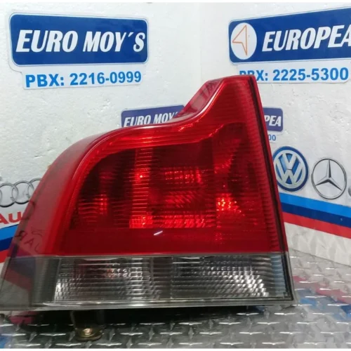 STOP L IZQUIERDO PARA VOLVO S60 2001,
2002, 2003, 2004, 2005