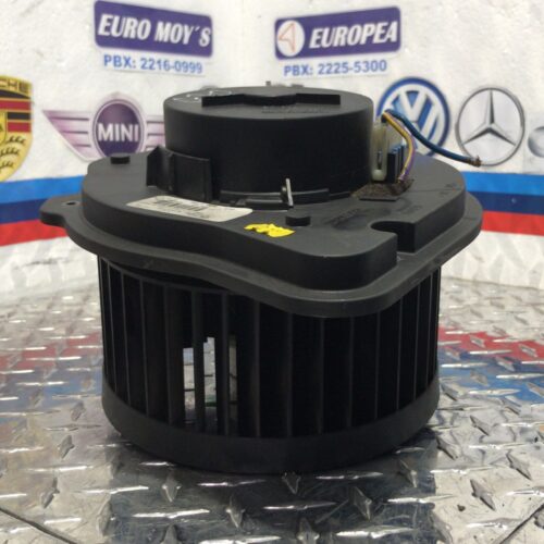 VENTILADOR DE CALEFACCIÓN PARA VOLVO C70
1998, 1999, 2000, 2001, 2002