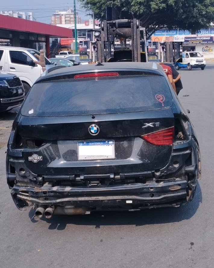 REPUESTOS USADOS PARA BMW X1 XDRIVE28i 2.0L MODELO 2013 1 REPUESTOS USADOS PARA BMW X1 XDRIVE28i 2.0L MODELO 2013