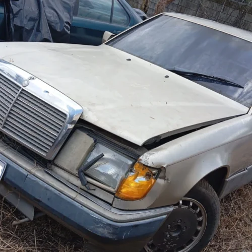 REPUESTOS USADOS PARA MERCEDES BENZ 300E MODELO 1986