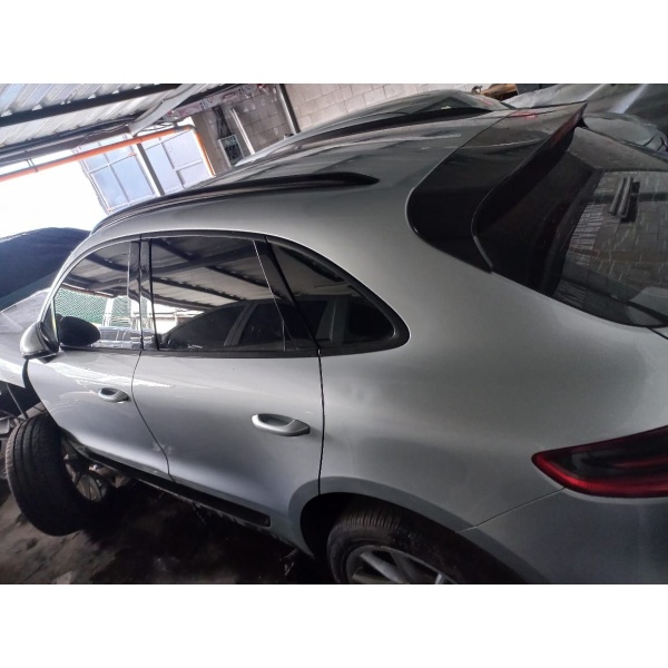 REPUESTOS USADOS PARA PORSCHE CAYENNE MODELO 2016 - Imagen 3