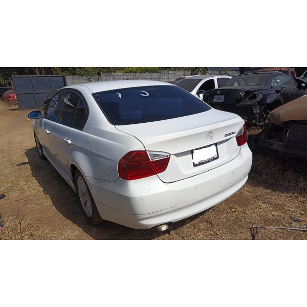 REPUESTOS USADOS PARA BMW 320D E90 DIESEL MODELO 2008 - Imagen 4