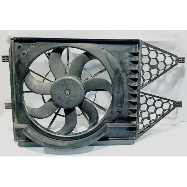 VENTILADOR DE RADIADOR PARA VOLKSWAGEN POLO V  2009-2015, SEAT  IBIZA IV 2008-2017 (6R0121207)