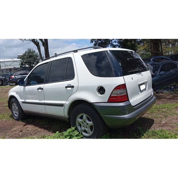 REPUESTOS USADOS PARA MERCEDES BENZ ML320 AUTOMATICA MODELO 1998 - Imagen 3