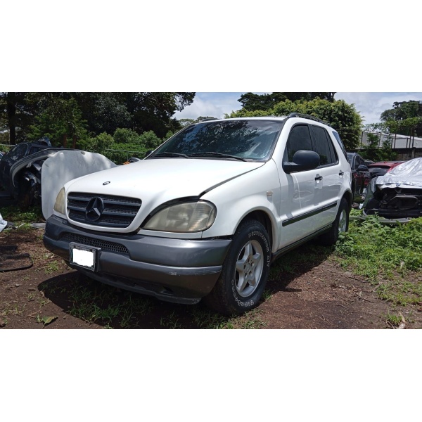 REPUESTOS USADOS PARA MERCEDES BENZ ML320 AUTOMATICA MODELO 1998 - Imagen 2