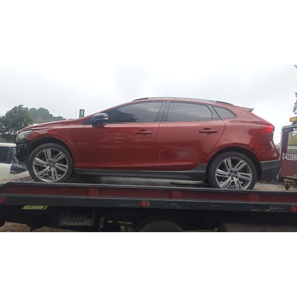 REPUESTOS USADOS PARA VOLVO V40 T4 2.0T MODELO 2014 - Imagen 2