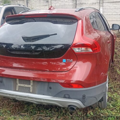 REPUESTOS USADOS PARA VOLVO V40 T4 2.0T MODELO 2014