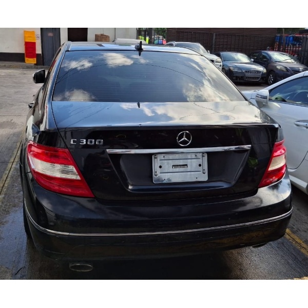 REPUESTOS USADOS PARA MERCEDES BENZ W204 C300 MODELO 2008 - Imagen 2