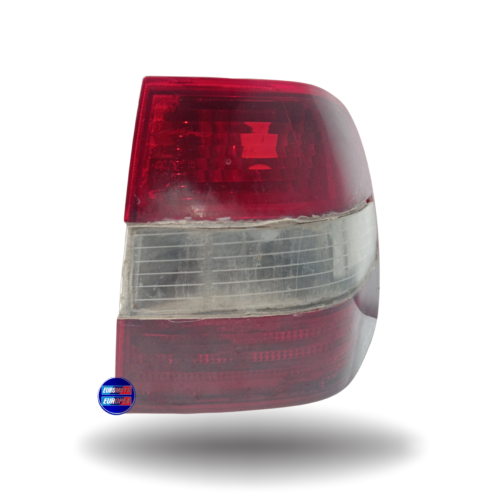 STOP DERECHO RH PARA VOLKSWAGEN POLO SEDAN 2003-2006 (F-244-O-RHA)