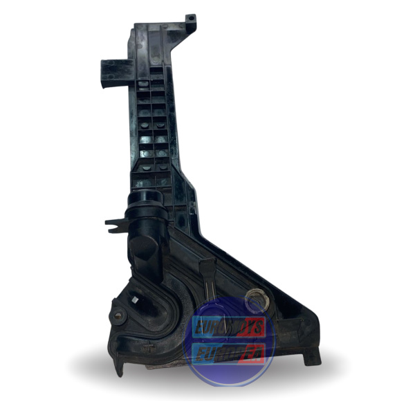 BASE  DEPOSITO DE AGUA PARA BMW  E46 1998-2002 (46133)
