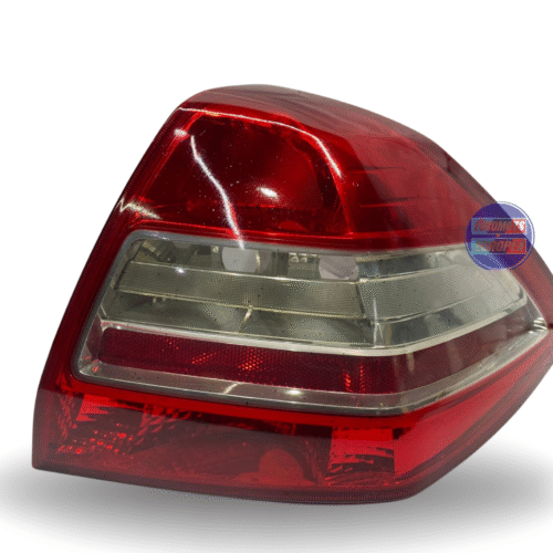 STOP RH PARA RENAULT MEGANE II SEDAN 2002-2007 (8200417347)